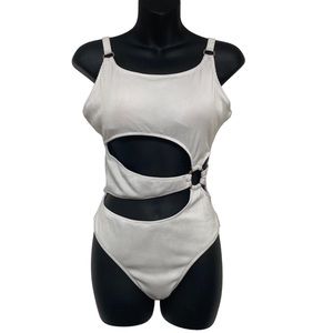 Fashion Nova Off-White O-Ring Cutout Ribbed Lined One-Piece Bathing Suit